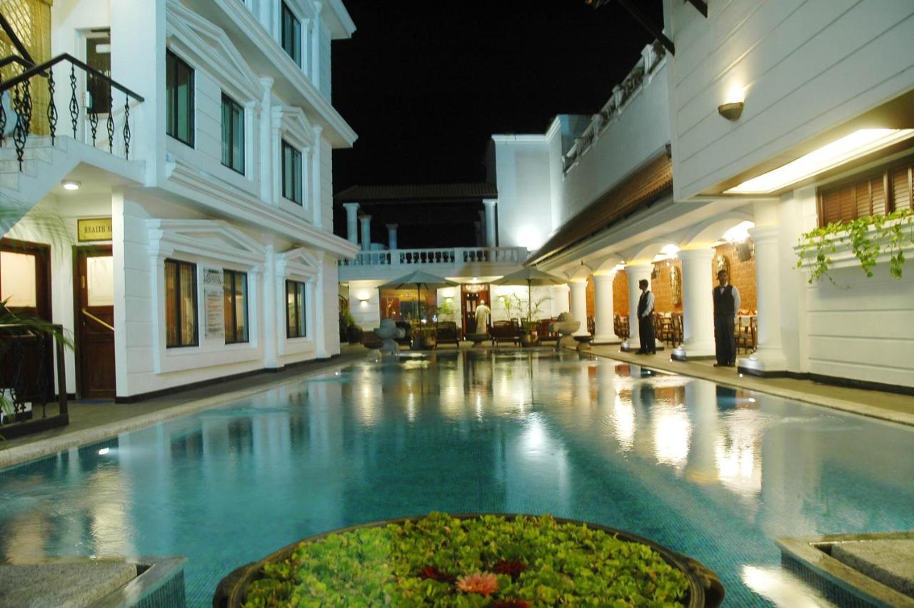 Anandha Inn Convention Centre And Suites Pondicherry Exterior photo